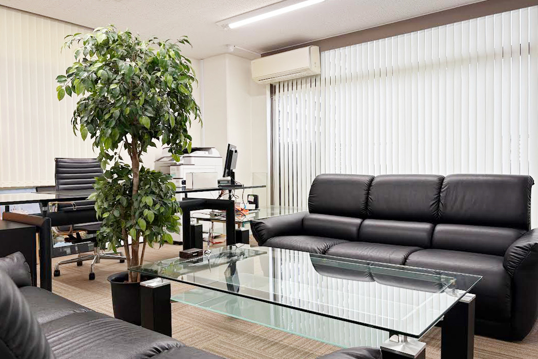 office02.jpg